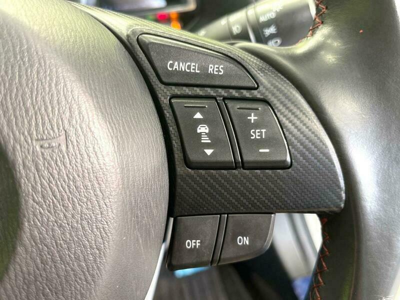 Axela Sport