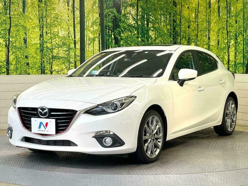 Axela Sport