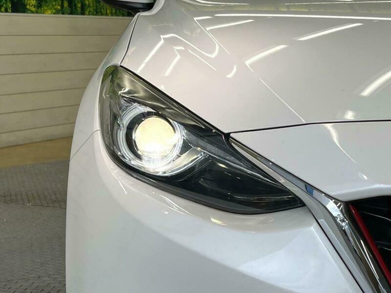 Axela Sport