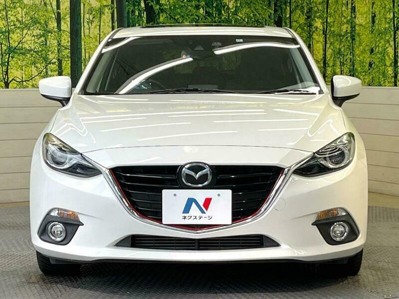 Axela Sport