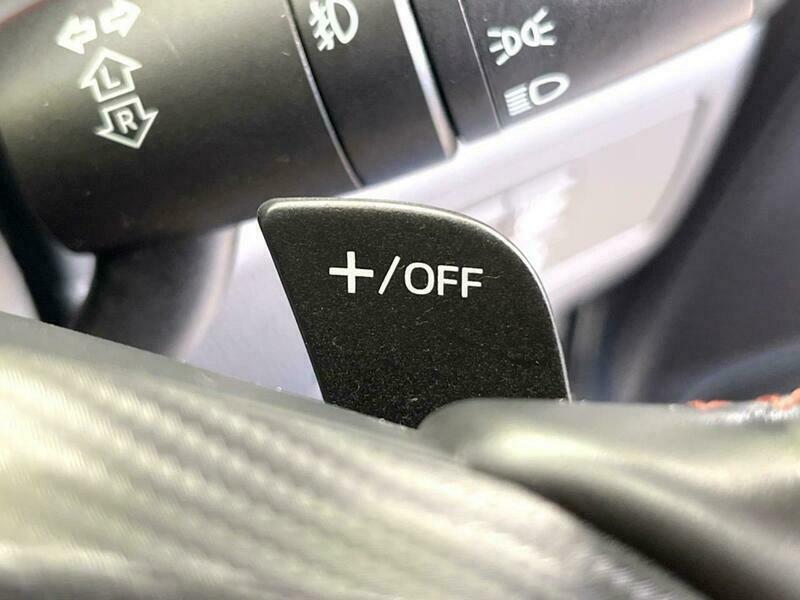 Axela Sport