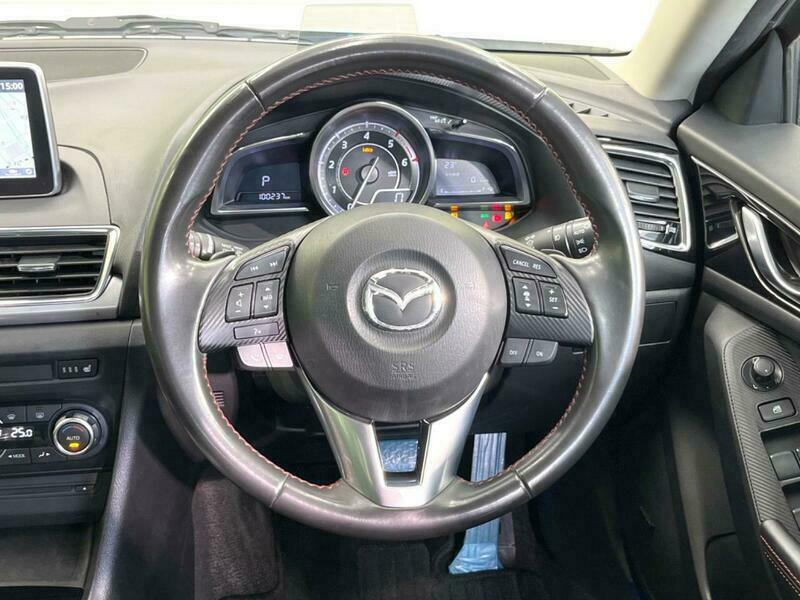 Axela Sport