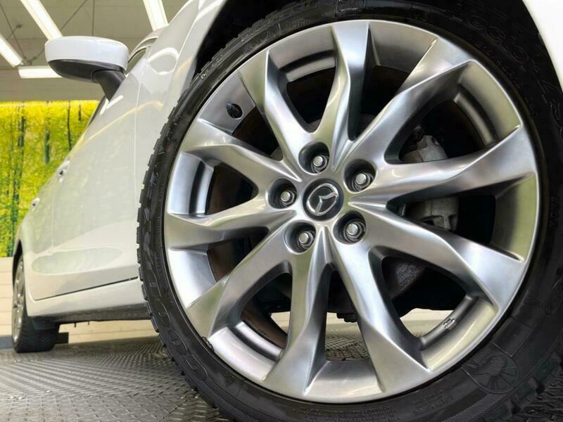 Axela Sport