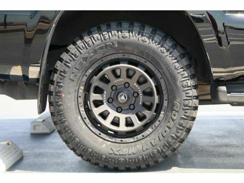 HILUX SURF