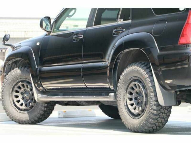 HILUX SURF