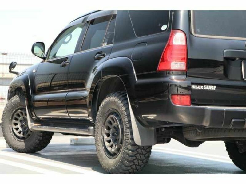 HILUX SURF