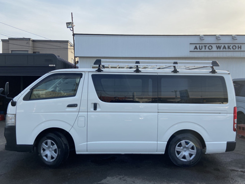 HIACE VAN-7