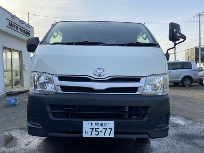 HIACE VAN-4