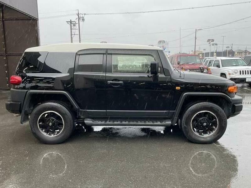 FJ CRUISER