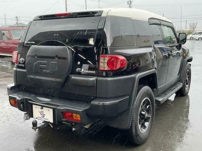 FJ CRUISER