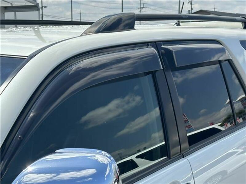 HILUX SURF