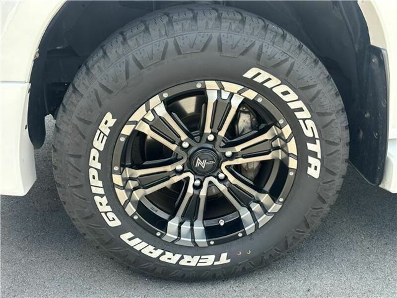 HILUX SURF
