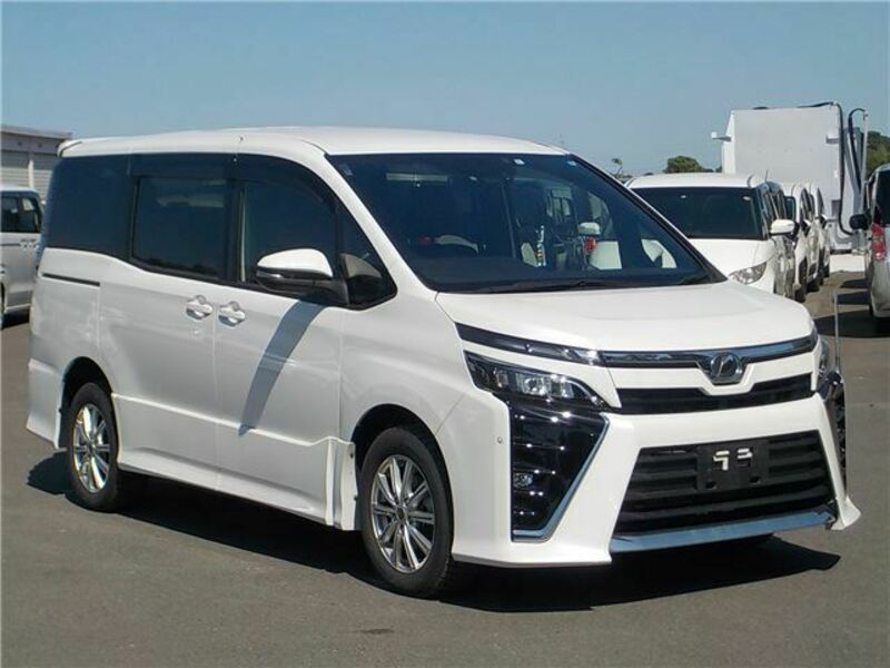 Used 2018 TOYOTA VOXY ZRR85W | SBI Motor Japan