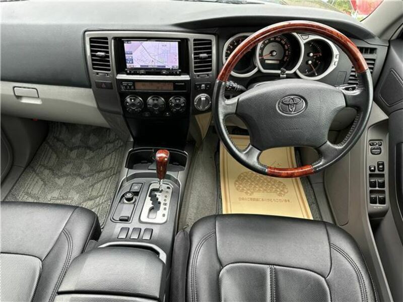 HILUX SURF
