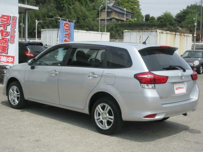COROLLA FIELDER