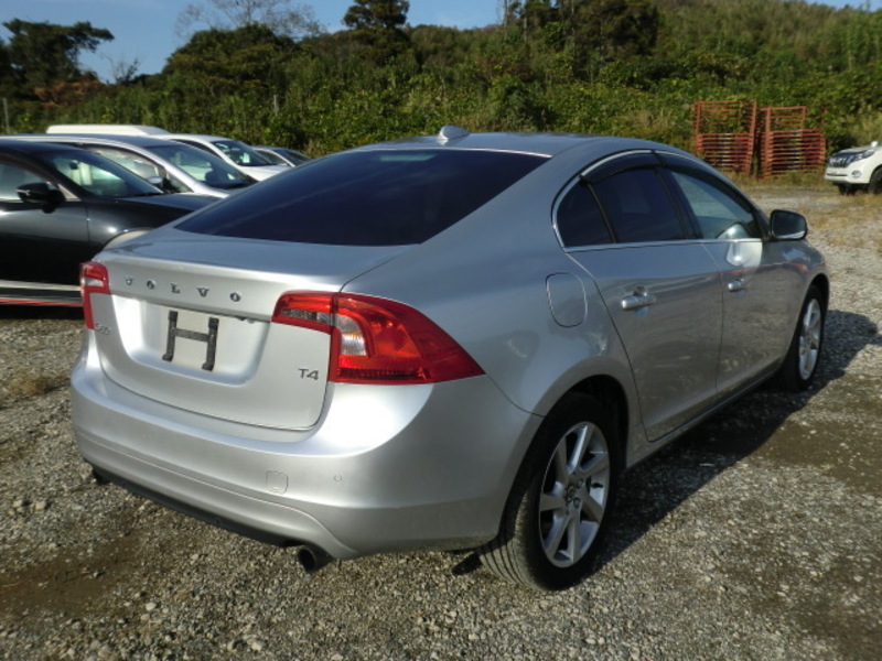 S60