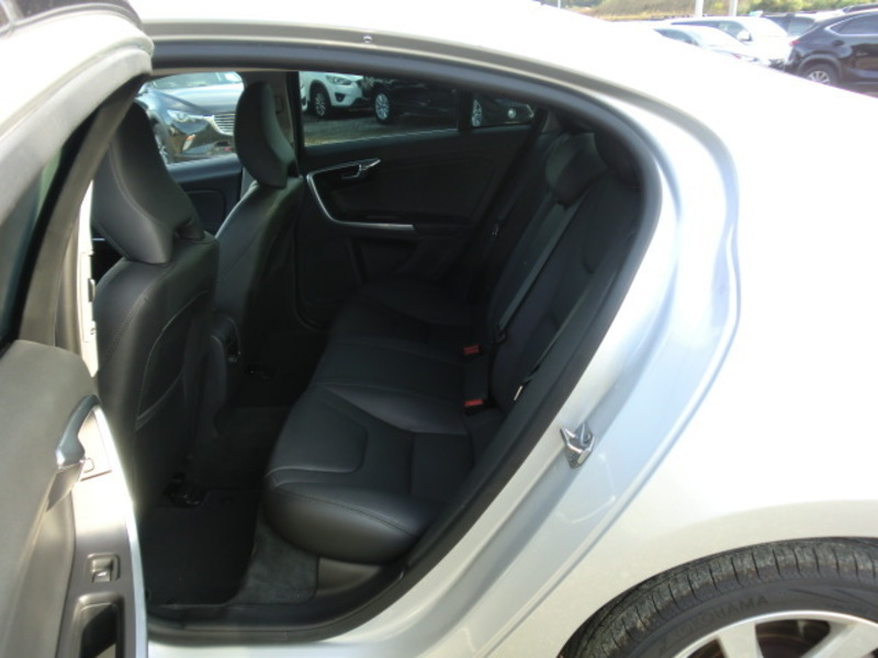 S60