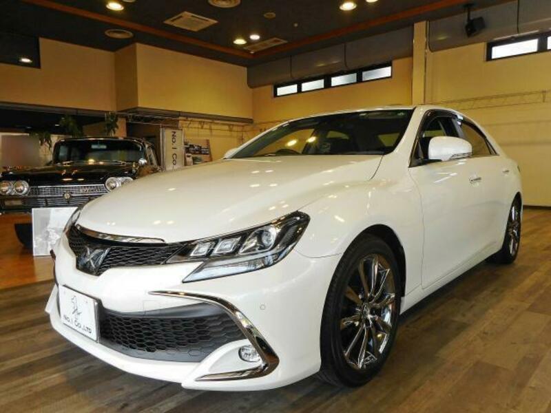 Toyota mark x 2018