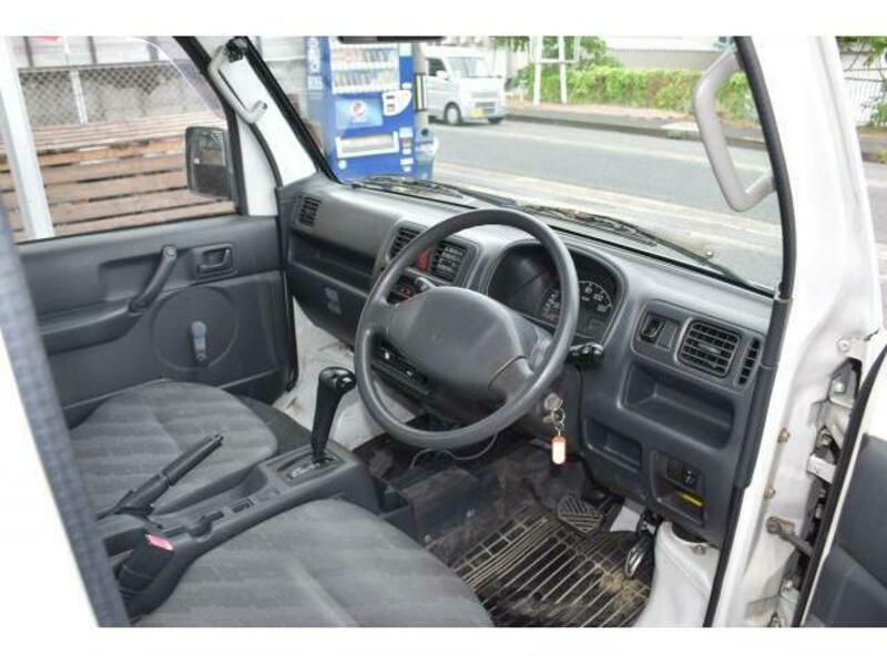 CARRY TRUCK