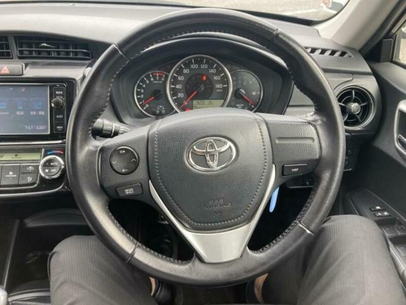 COROLLA AXIO-7