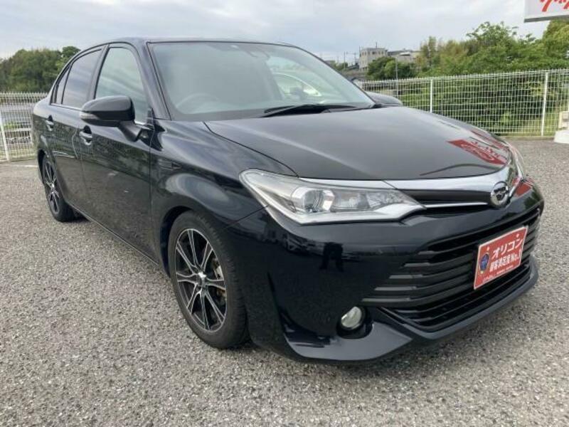 COROLLA AXIO-13
