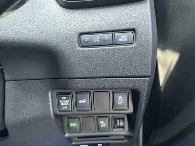 X-TRAIL-6