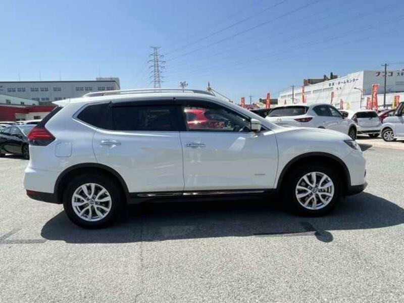 X-TRAIL-3