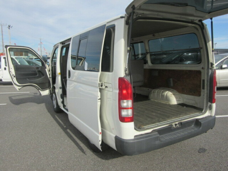 HIACE VAN-7