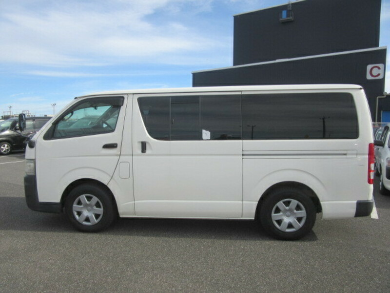 HIACE VAN-2