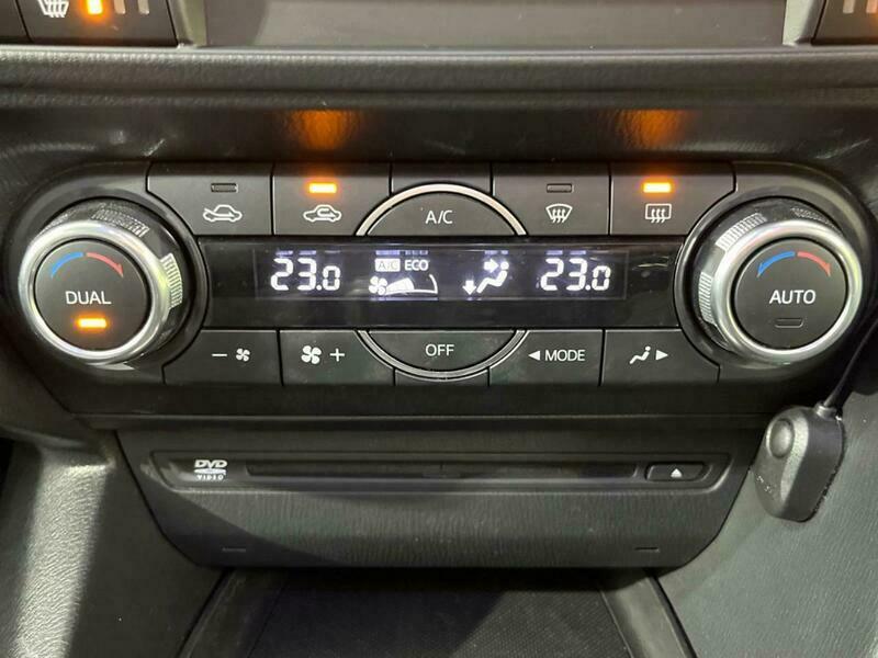 Axela Sport