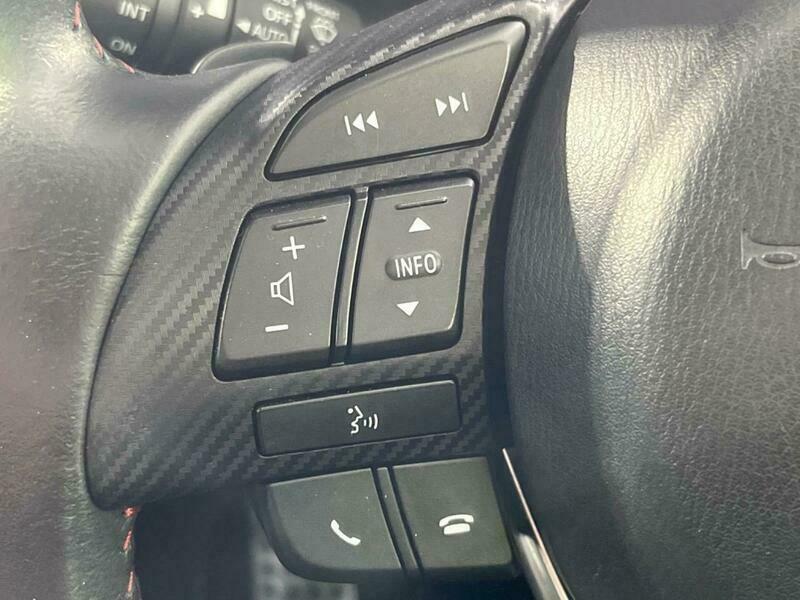 Axela Sport