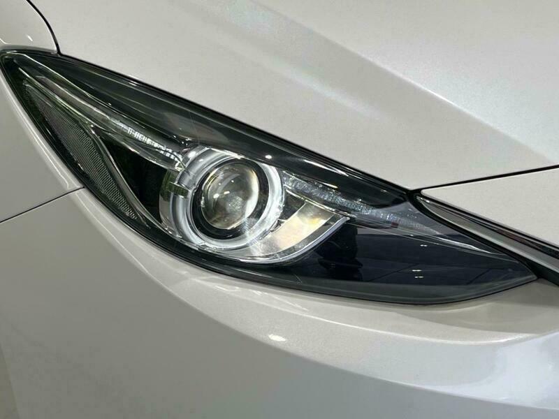 Axela Sport