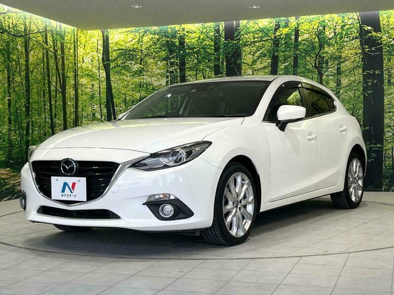 Axela Sport