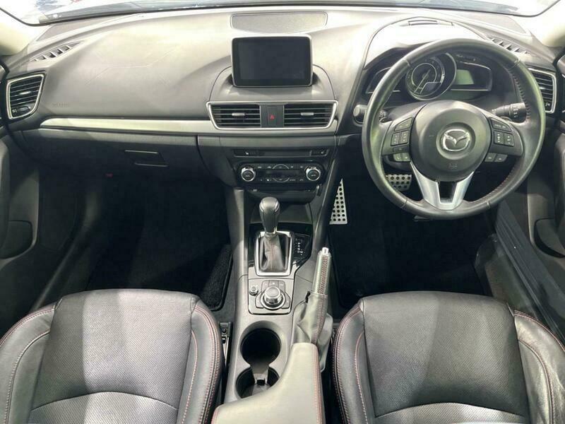Axela Sport