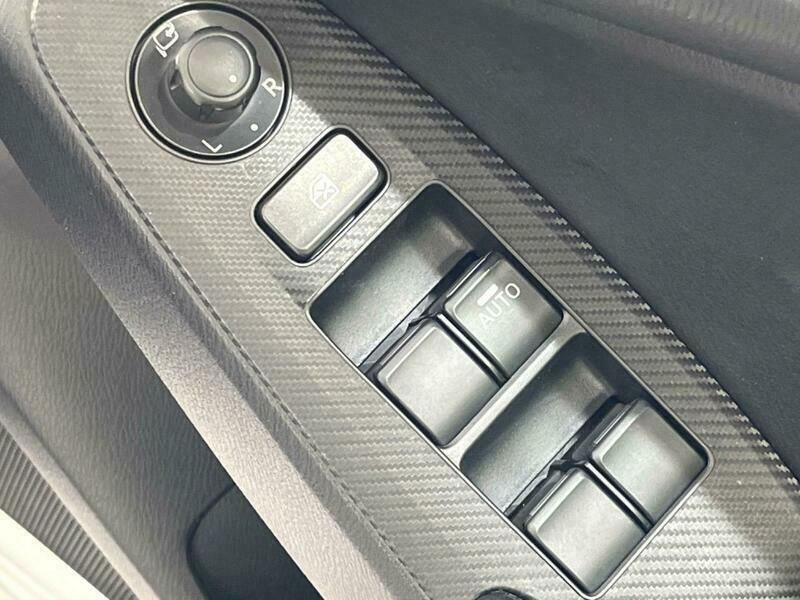 Axela Sport