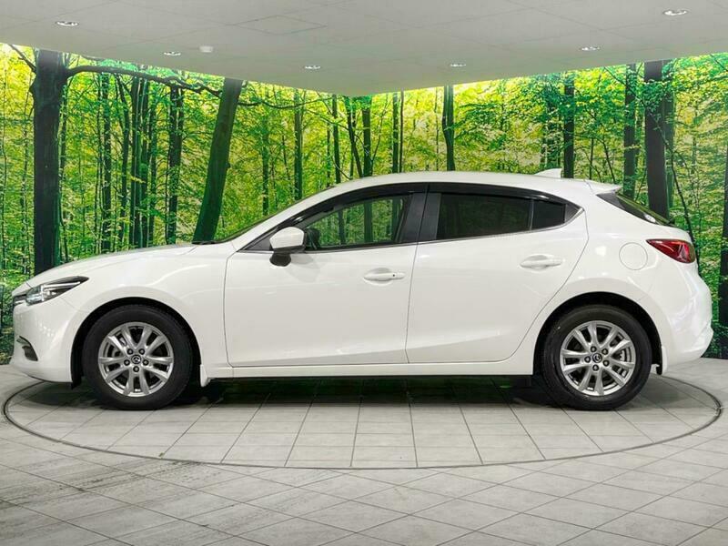 Axela Sport
