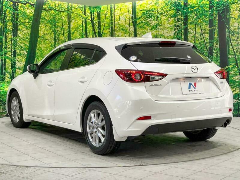 Axela Sport