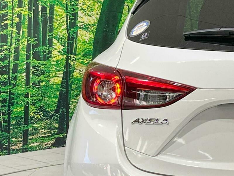 Axela Sport