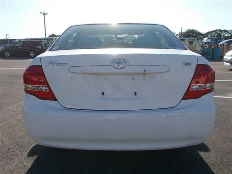 COROLLA AXIO