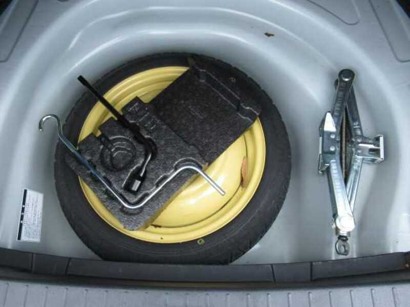 COROLLA AXIO
