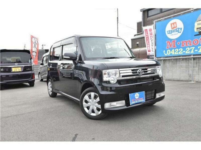 TOYOTA　PIXIS SPACE