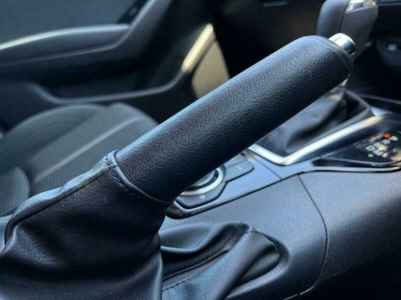 Axela Sport