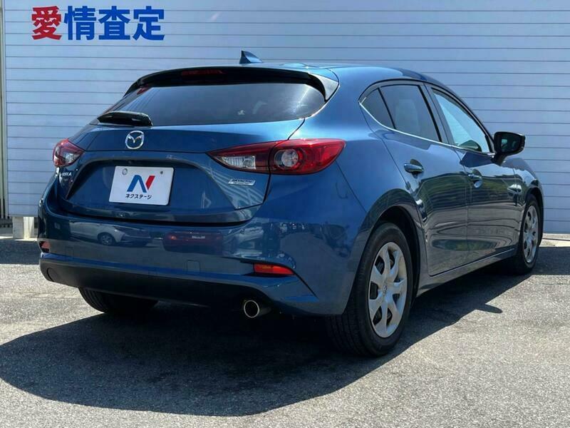 Axela Sport