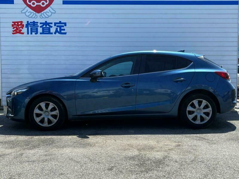 Axela Sport