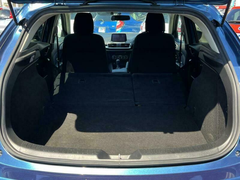 Axela Sport