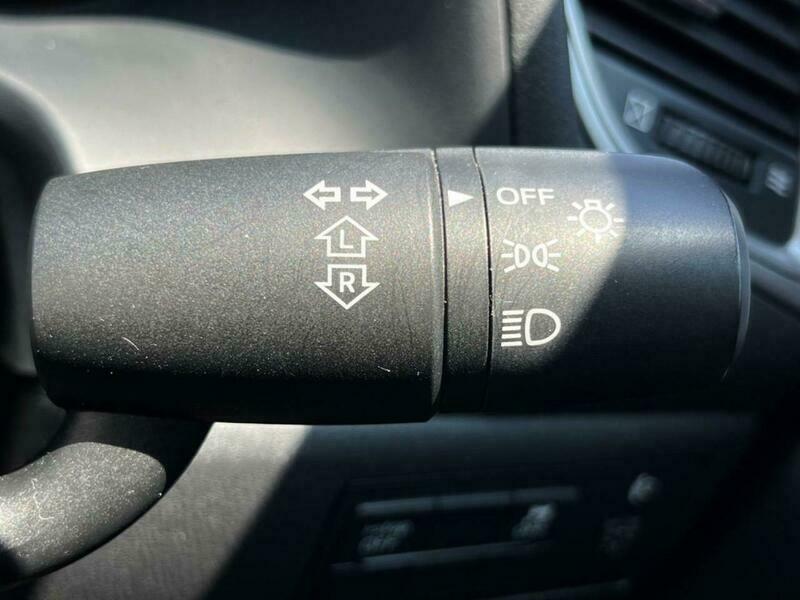 Axela Sport
