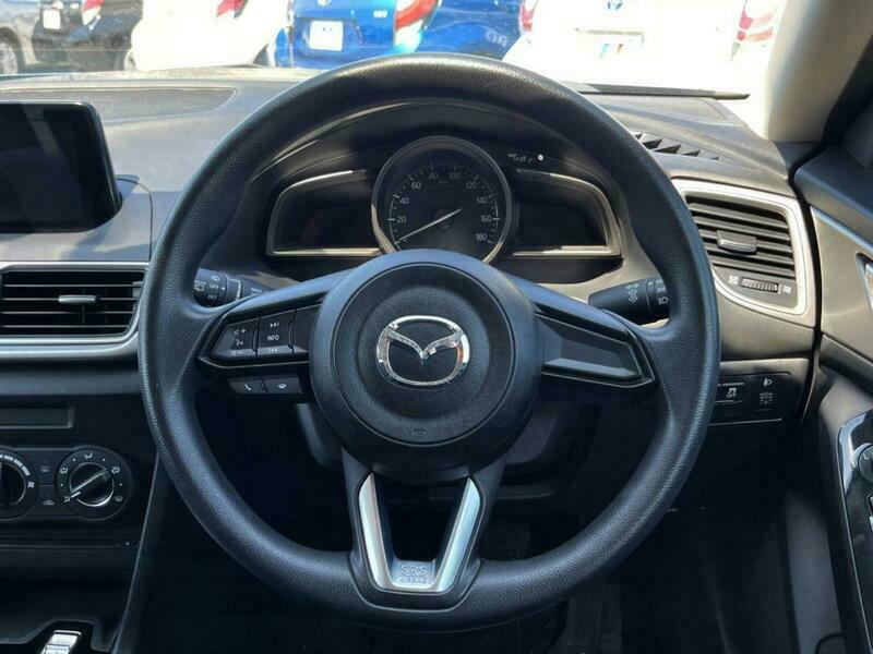 Axela Sport