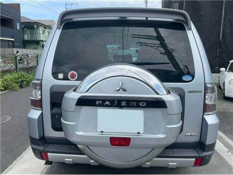 PAJERO