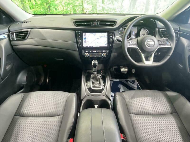 X-TRAIL-37