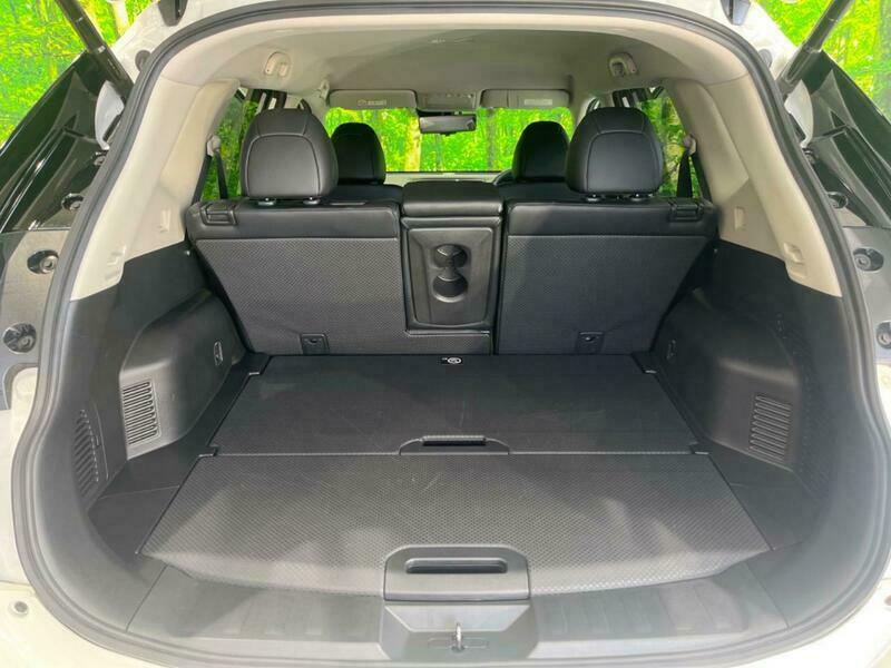 X-TRAIL-32